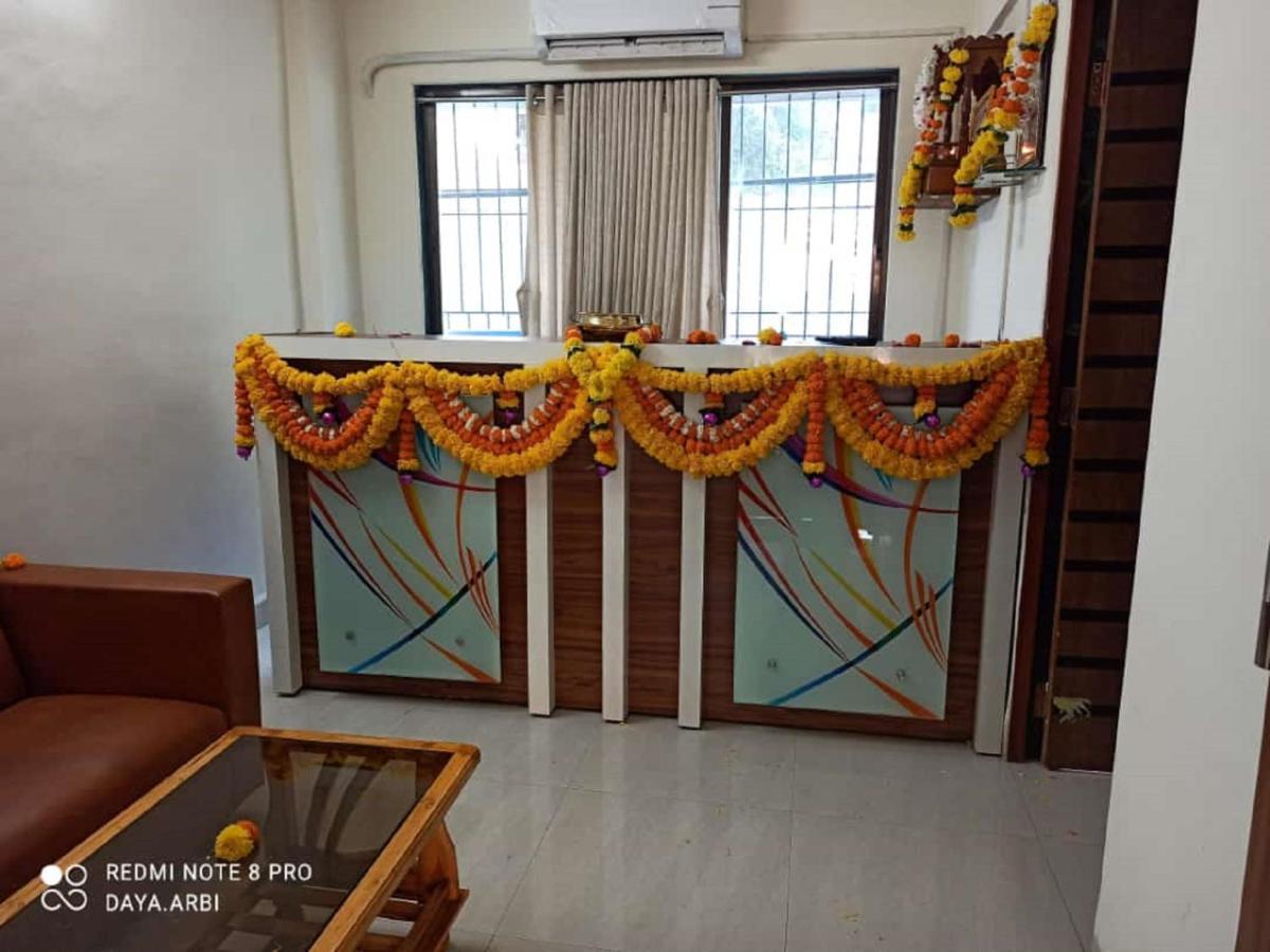 Hotel Satyam Residency Navi Mumbai Bagian luar foto