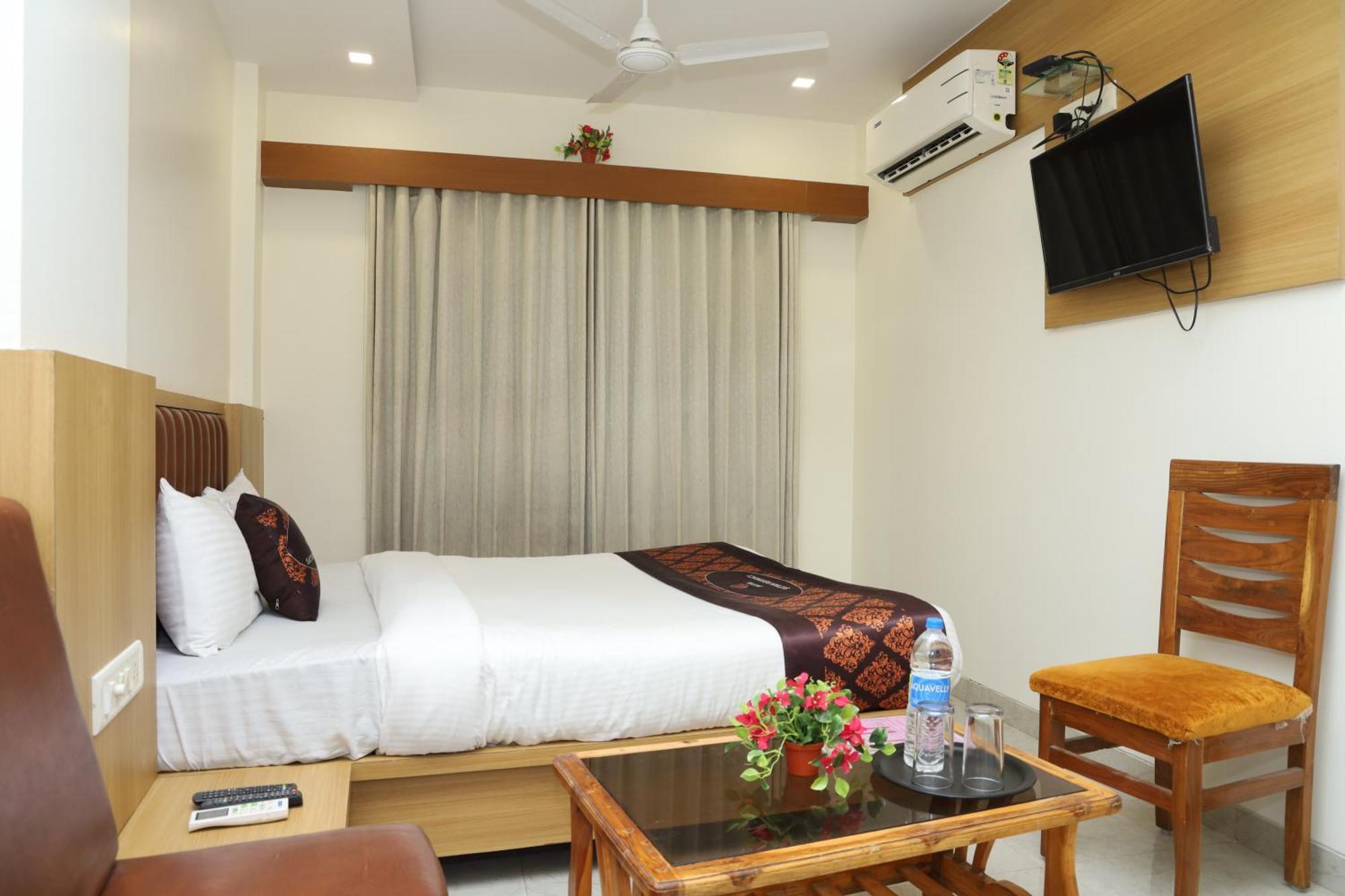 Hotel Satyam Residency Navi Mumbai Bagian luar foto